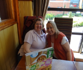DSC09749 Carol with Val